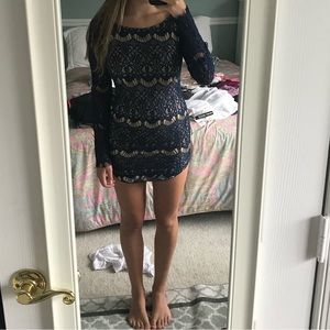 Navy lace Bodycon dress